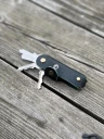 Ключница кожаная KeyCase M Тёмно-зелёная