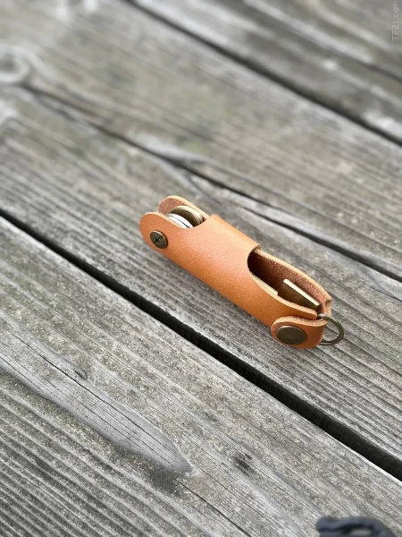 Ключница кожаная KeyCase M Янтарная