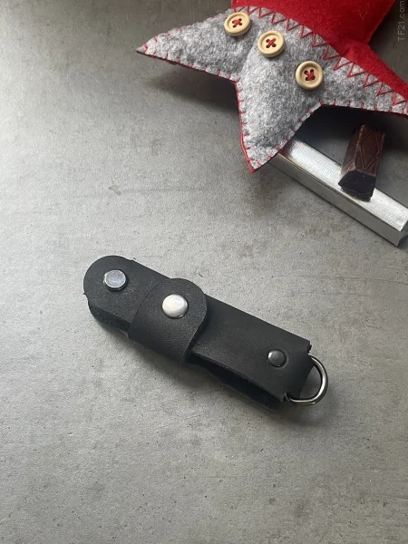 Ключница кожаная KeyCase M Чёрно-Стальная
