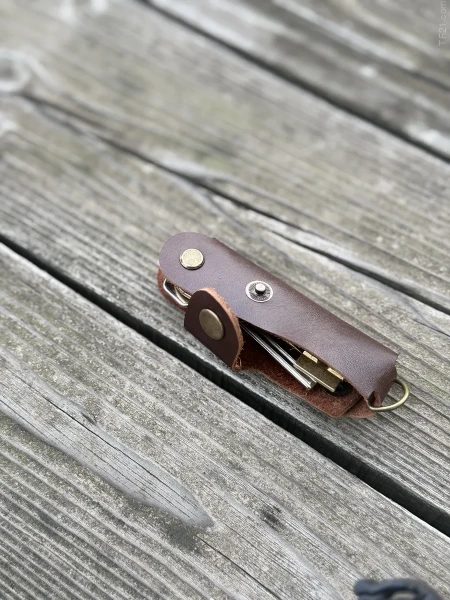Ключница кожаная KeyCase L Коричневая