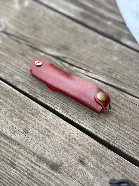 KeyCase Ключница карманная, ML, красная, на винте