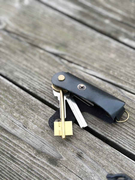 Ключница кожаная KeyCase M черная