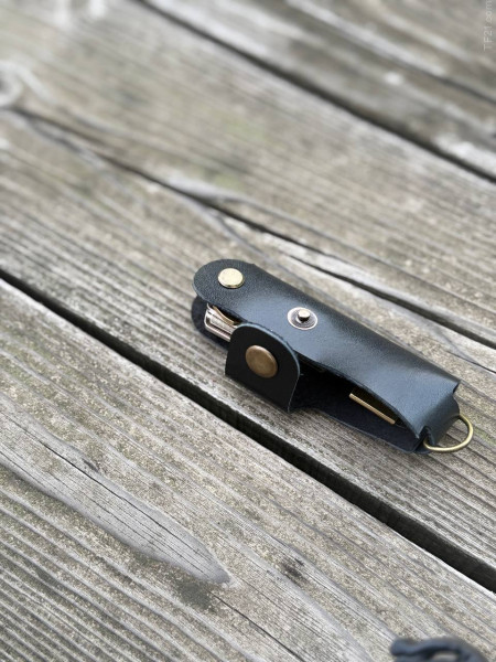 Ключница кожаная KeyCase M черная