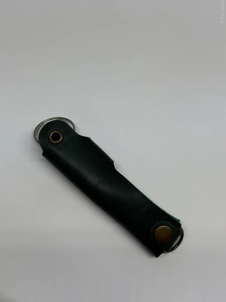Ключница кожаная KeyCase ML Зелёный бархат с кольцом